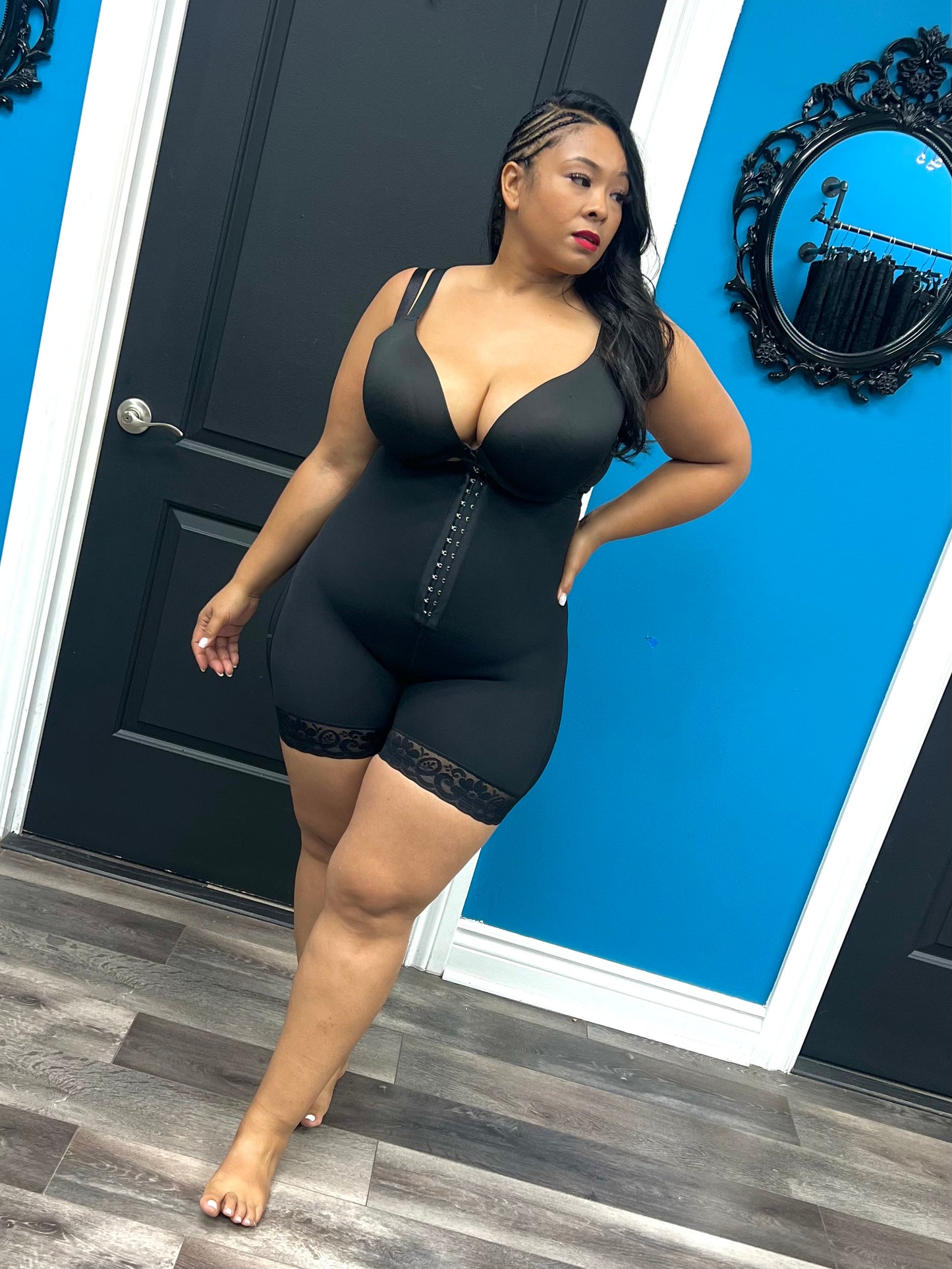 BLACK SNATCHED FULL SHAPER