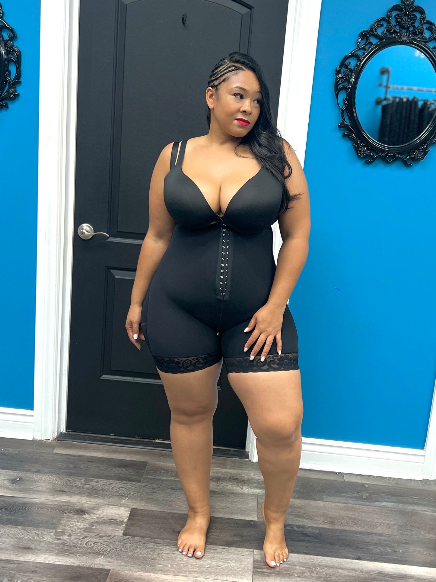BLACK SNATCHED FULL SHAPER