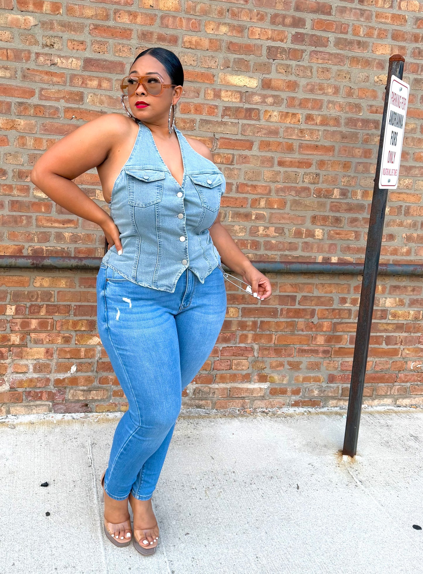 Light Washed Pinup Skinny Jeans