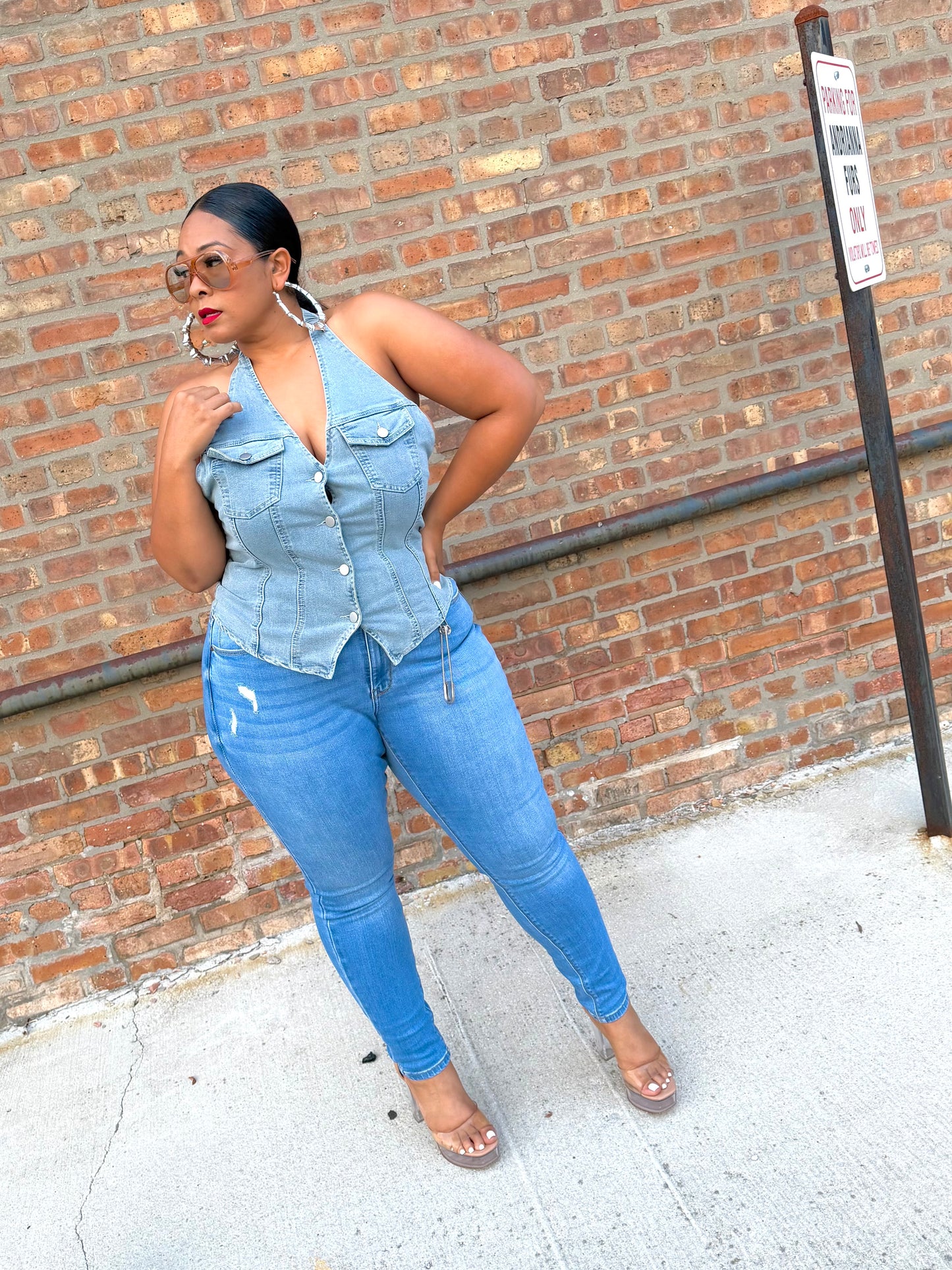 Light Washed Pinup Skinny Jeans